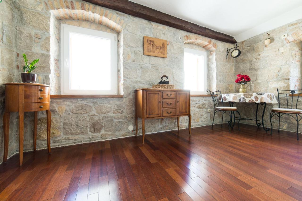Guesthouse Mirula Split Dış mekan fotoğraf