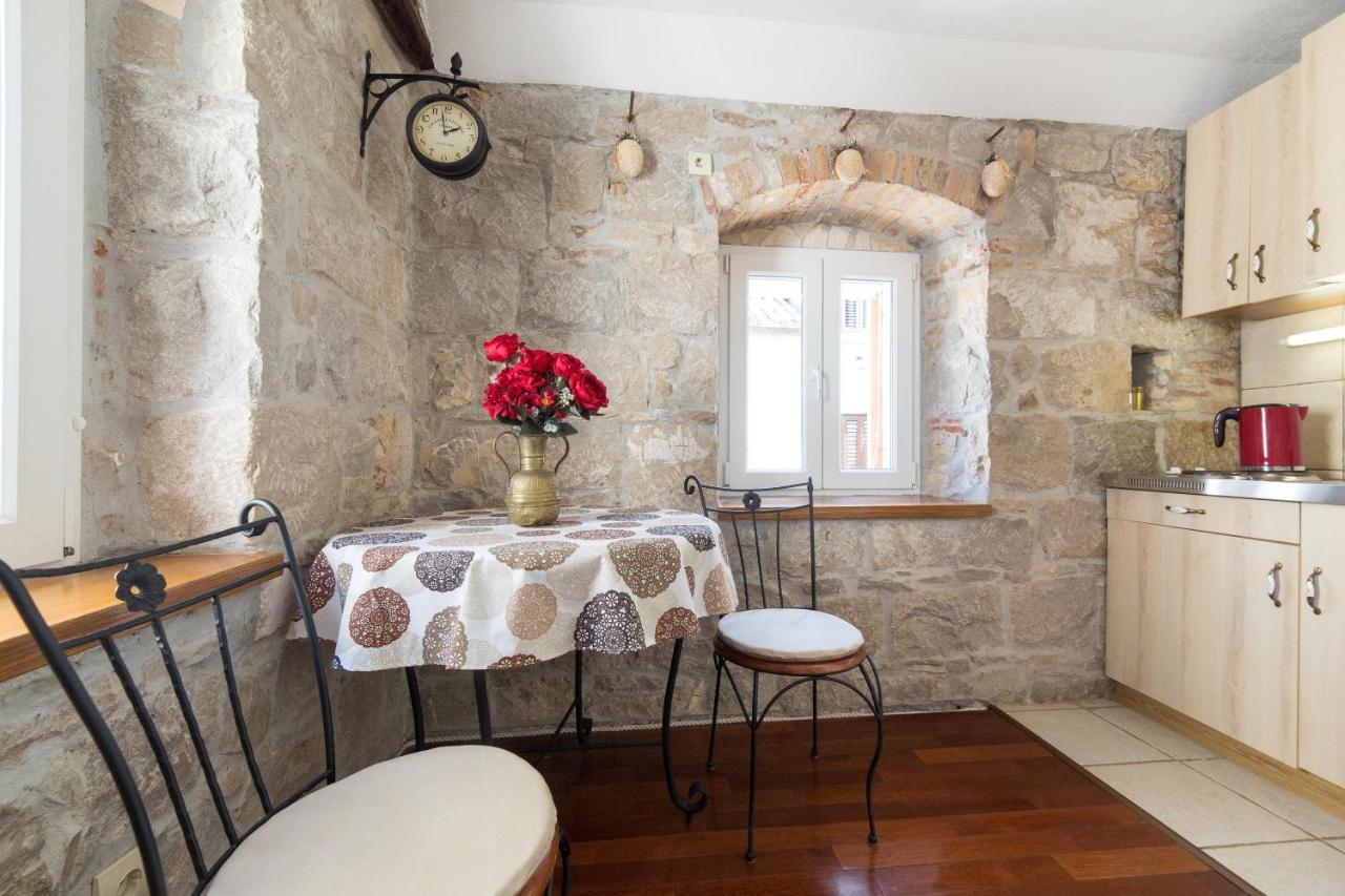 Guesthouse Mirula Split Dış mekan fotoğraf